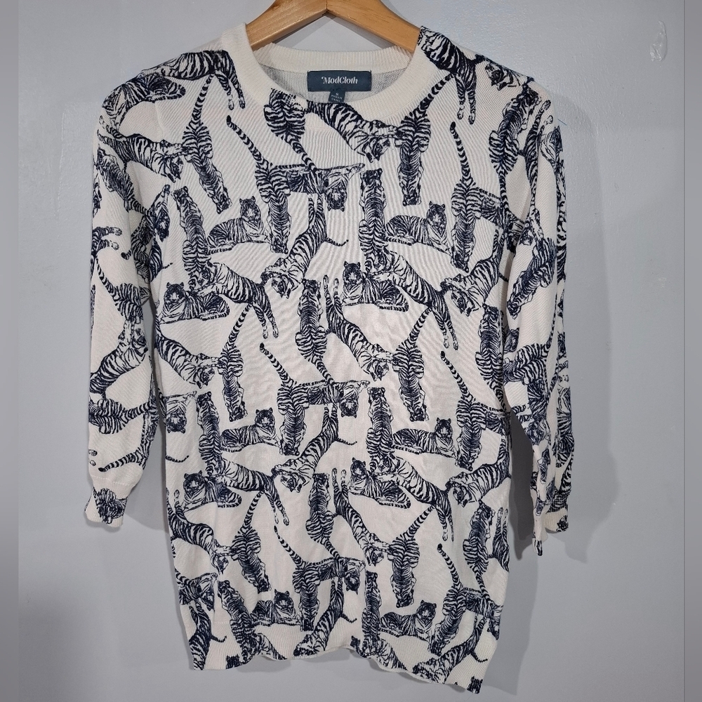 ModCloth Sweater Womens S Cream Blue Tiger Print 3/4 Sleeve Modal Blend Knit
